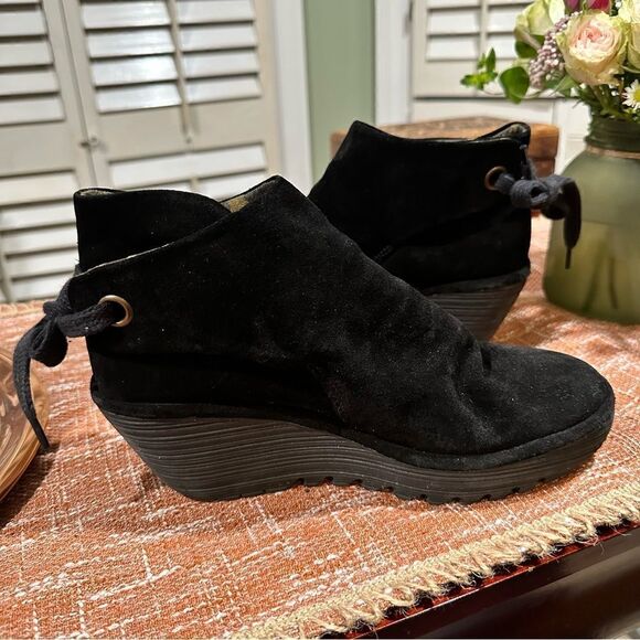 FLY London Suede Ruched Ankle Boots with Tie Detail Yebi Diesel - Picture 1 of 10